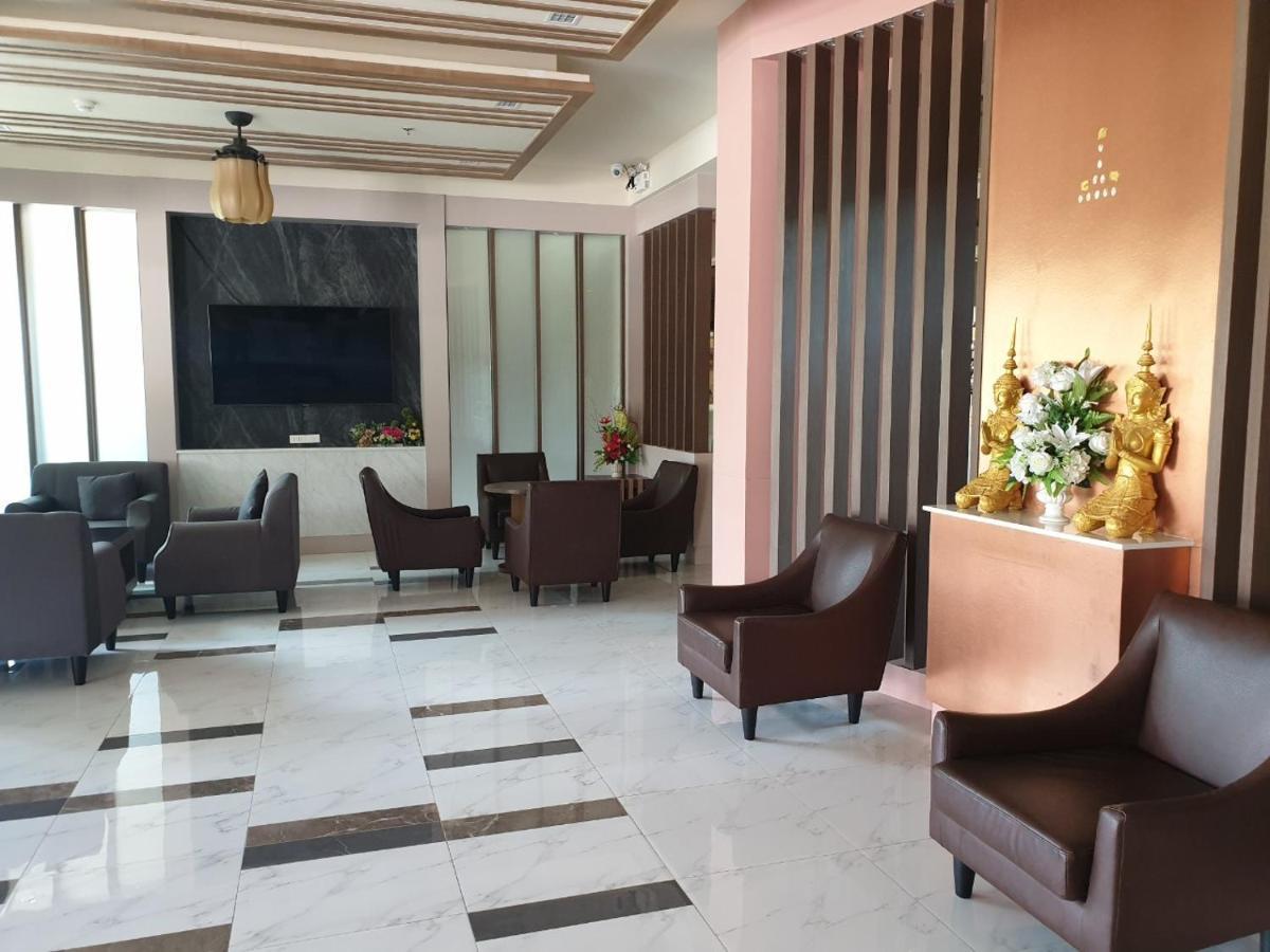 Swan Lake Hotel Sattahip Exterior foto